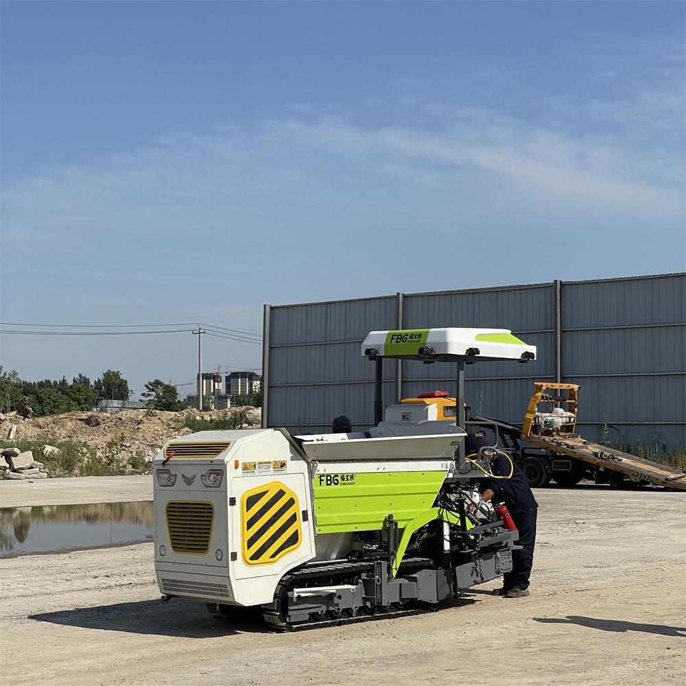 FBGAP2000-C Mini Crawler Asphalt Paver