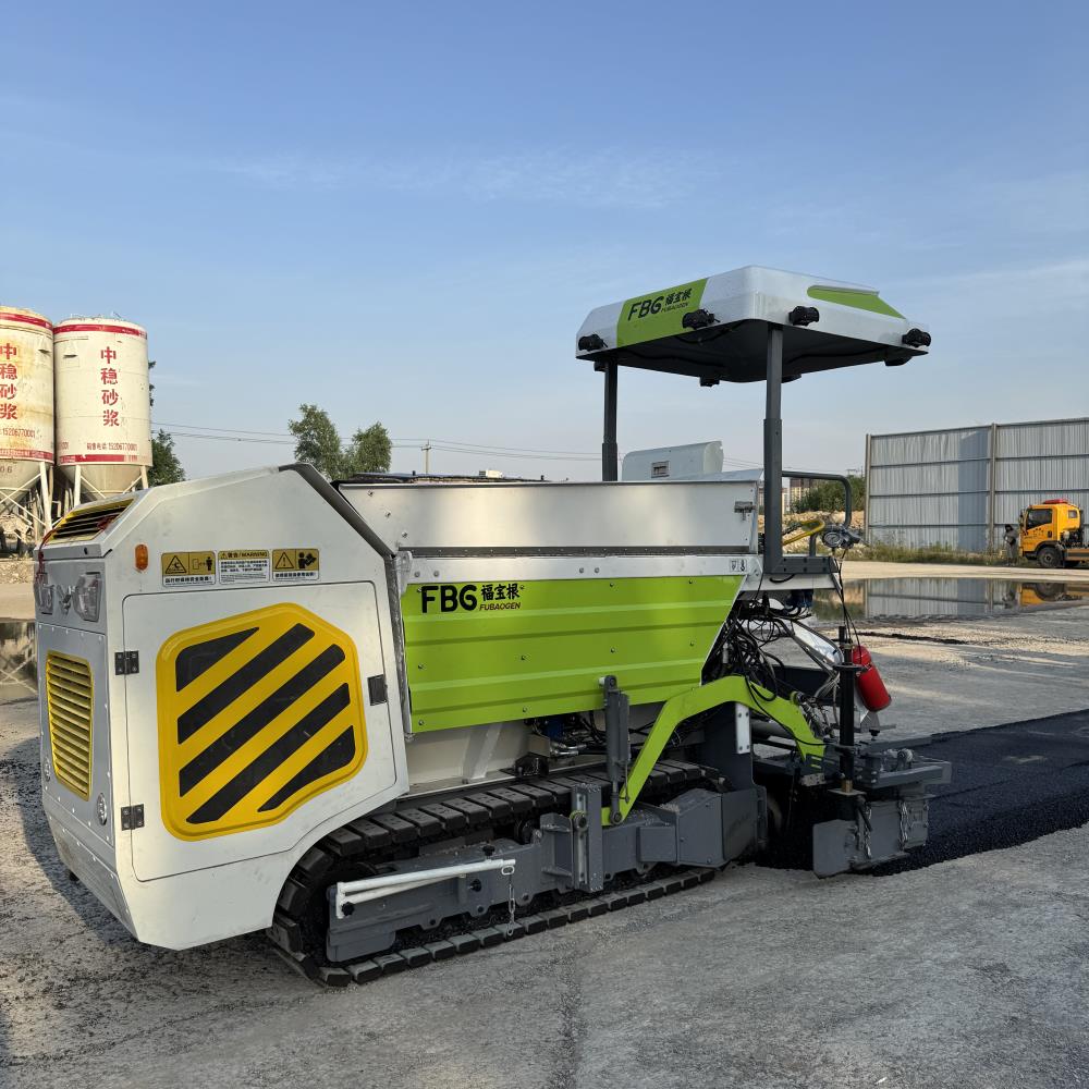 FBGAP2000-C Mini Crawler Asphalt Paver